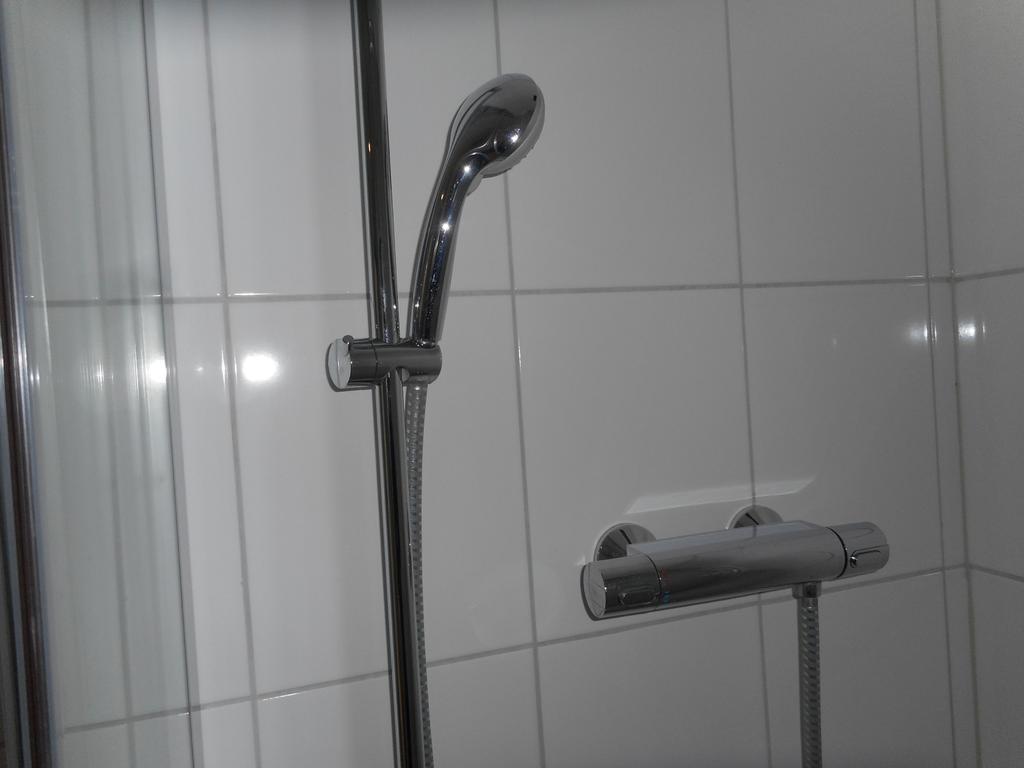 Pension Alis Augsburg Room photo